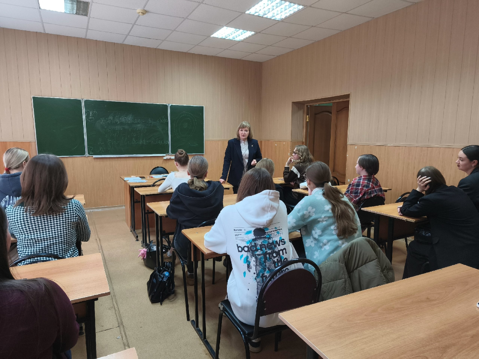 На ИФФ состоялось заседание научного общества по изучению отечественной и зарубежной литературы